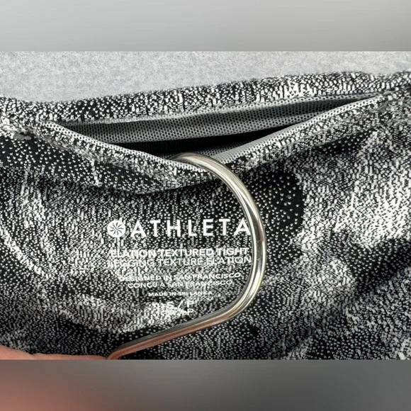 Athleta Women’s Elation Textured Tight black/white Florar Sz S/P Leggings Gym - Picture 6 of 9